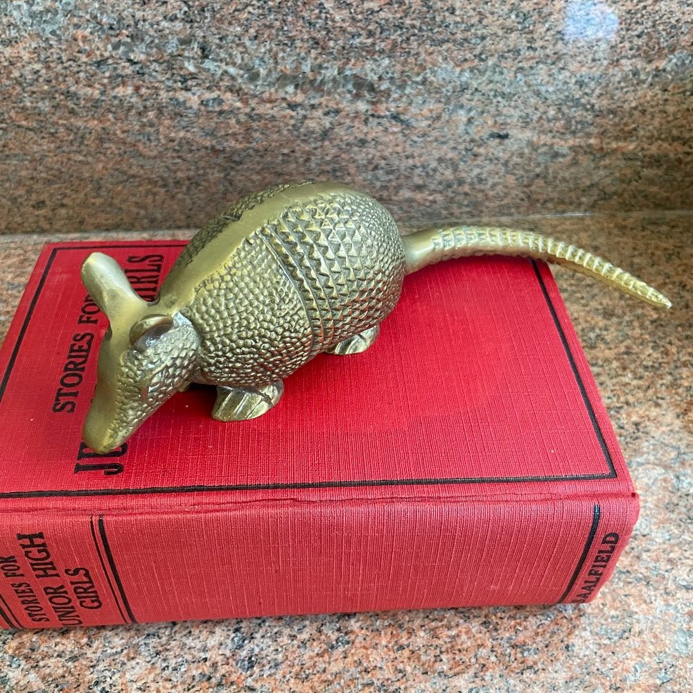 VINTAGE BRASS ARMADILLO